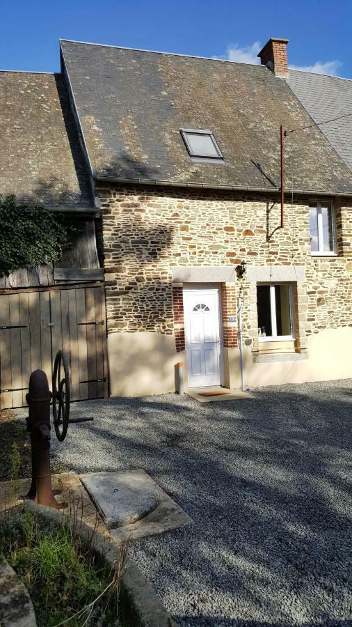 Gite De Jade, Mont Saint Michel Aucey-la-Plaine Eksteriør billede